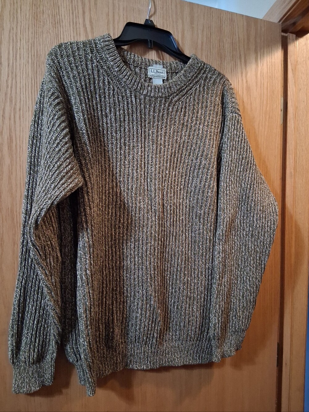 L.L. Bean men's ribbed-knit pullover crewneck sweater, Long Sleeve